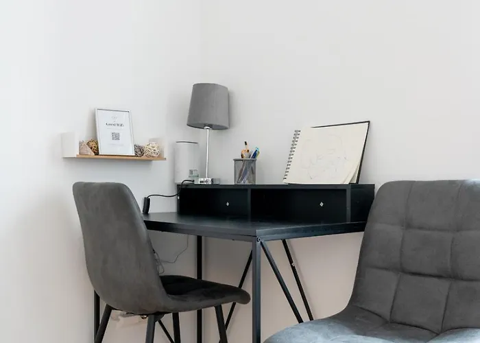 Apartment Oasis / 50m² / Comfortable With Terrace *